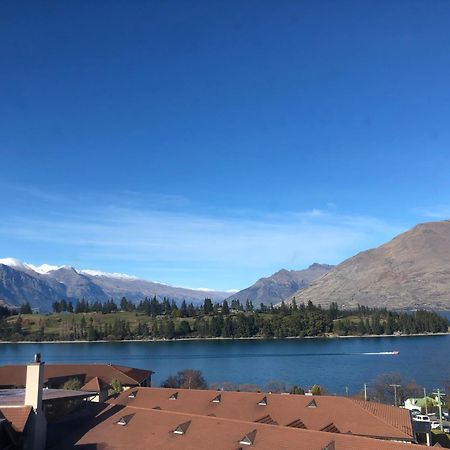 Ramada By Wyndham Queenstown Central Exterior photo