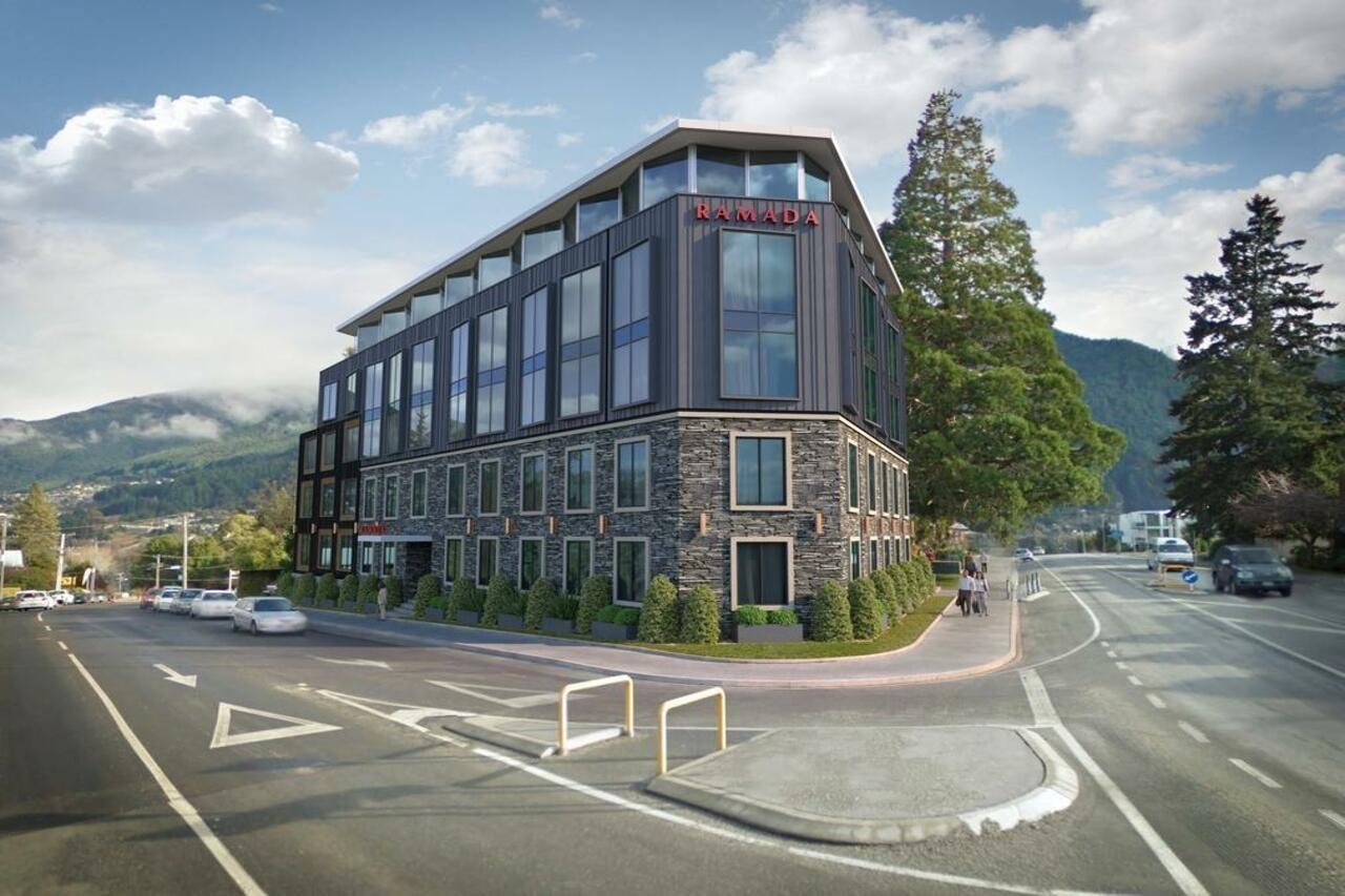Ramada By Wyndham Queenstown Central Exterior photo