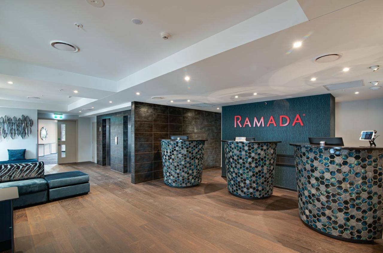Ramada By Wyndham Queenstown Central Exterior photo