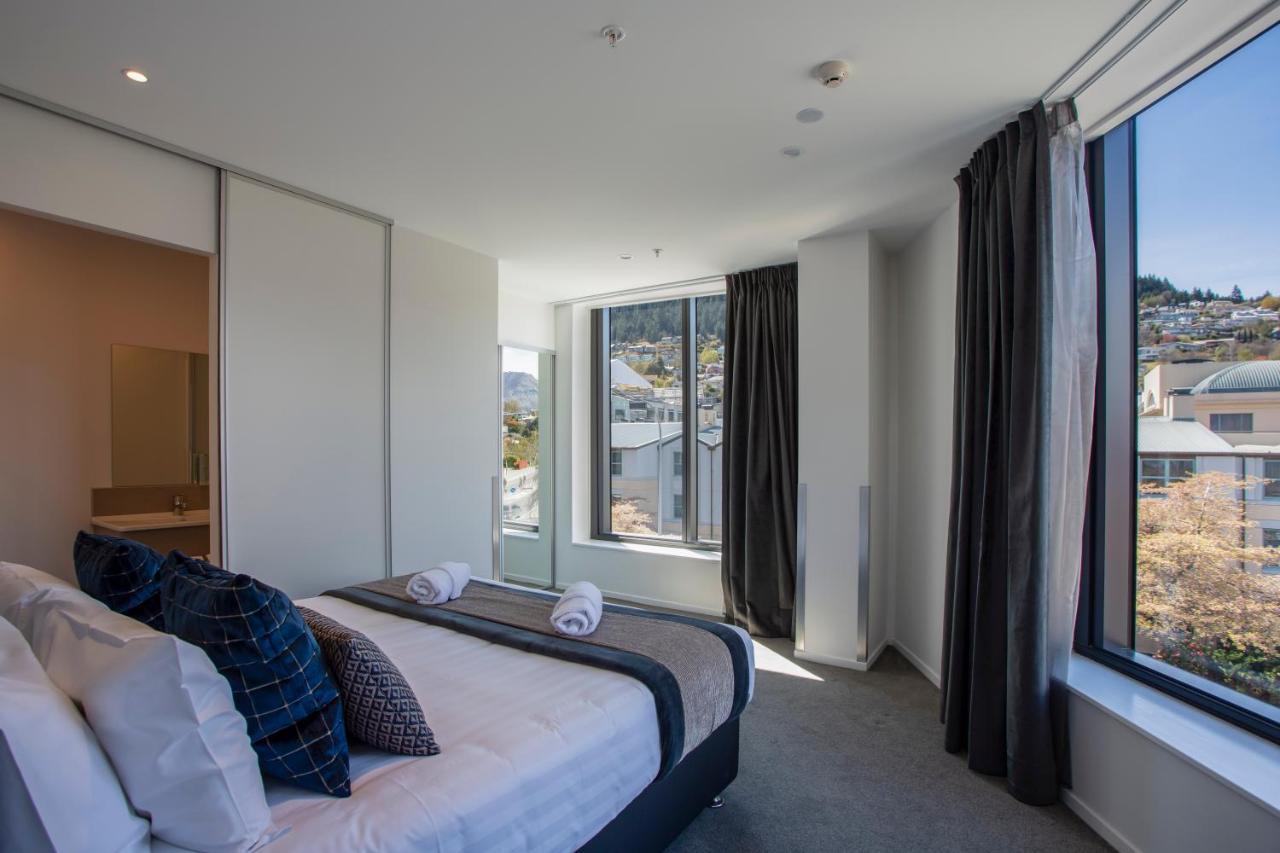 Ramada By Wyndham Queenstown Central Exterior photo