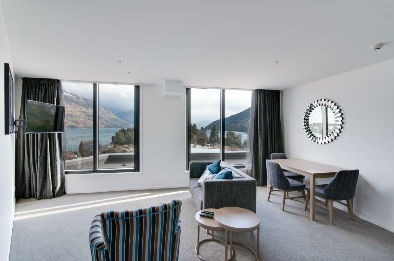 Ramada By Wyndham Queenstown Central Exterior photo